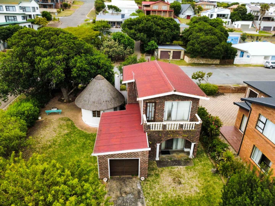 3 Bedroom Property for Sale in Stilbaai Oos Western Cape